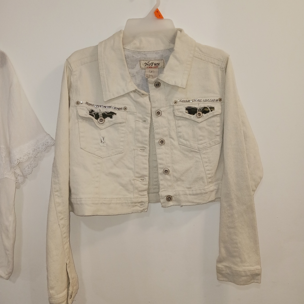 Pre loved Tan denim w camo accent
